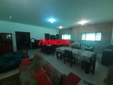 Fazenda/Sítio com 5 Quartos à venda, 650m² no Jardim Bela Vista, São José dos Campos