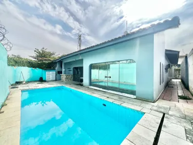Casa com 4 Quartos à venda, 385m² no Jardim Virgínia, Guarujá