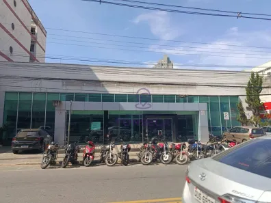 Prédio Comercial para alugar, 660m² no Centro, Pouso Alegre