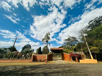 Fazenda/Sítio com 5 Quartos à venda, 727m² no Tibaia de São Fernando II, São Carlos
