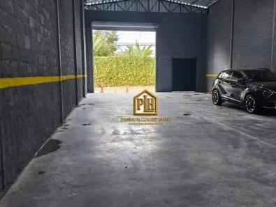 Galpão/Depósito/Armazém à venda, 200m² no Chácaras Maringá, Atibaia