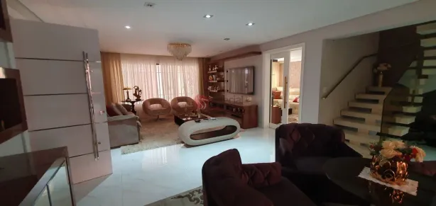 Sobrado com 4 Quartos à venda, 422m² no Vila Carrão, São Paulo
