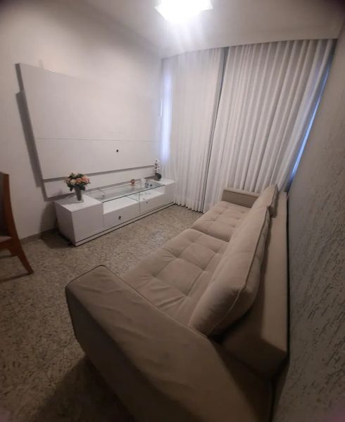Apartamento com 2 quartos — Nova Esperança, Belo Horizonte