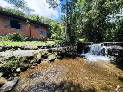 Casa com 4 Quartos à venda, 400m² no Albuquerque, Teresópolis