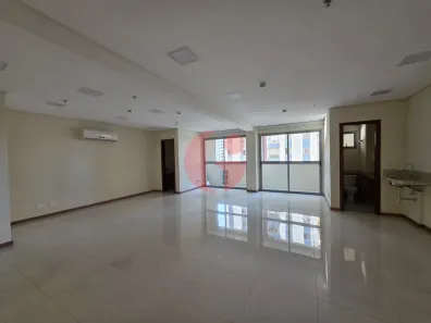Sala Comercial para alugar, 57m² no Parque Residencial Aquarius, São José dos Campos
