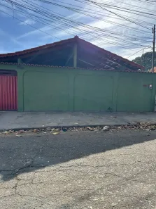 Casa com 4 Quartos à venda, 255m² no Setor Criméia Leste, Goiânia