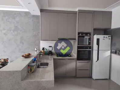 Casa com 2 Quartos à venda, 80m² no Centro, Macatuba