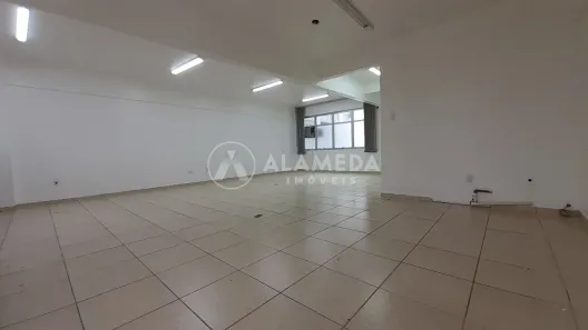 Sala Comercial à venda, 72m² no Centro, Blumenau