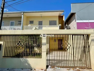 Sobrado com 3 Quartos para alugar, 140m² no Jardim Guararapes, Londrina
