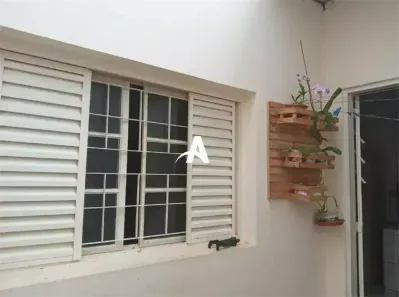 Casa com 3 Quartos à venda, 113m² no Saraiva, Uberlândia