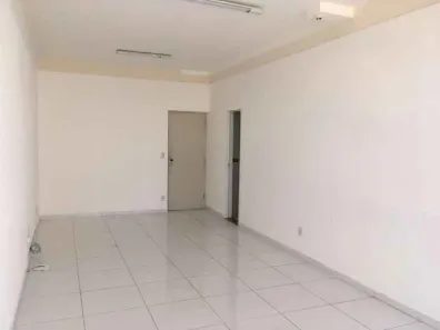 Sala Comercial à venda, 32m² no Centro, Bauru