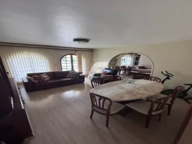Casa com 3 Quartos à venda, 173m² no Barreiros, São José