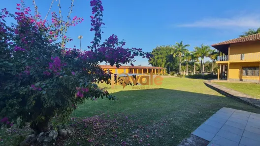 Fazenda/Sítio com 10 Quartos à venda, 2000m² no Bom Sucesso, Pindamonhangaba