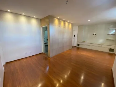 Apartamento com 3 Quartos para alugar, 130m² no Savassi, Belo Horizonte