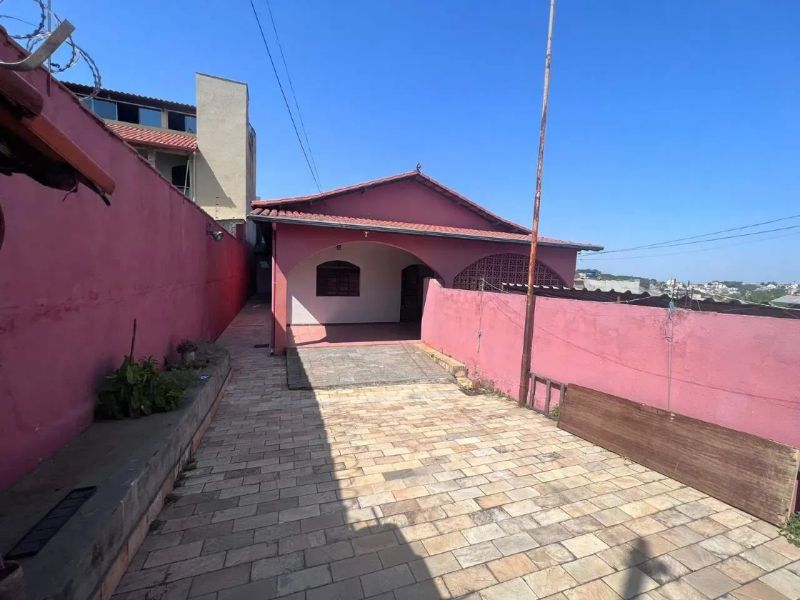 Casa com 6 quartos — Maria Virgínia, Belo Horizonte