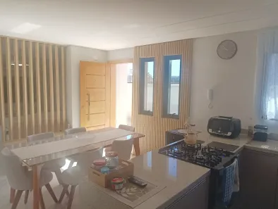 Casa de Condomínio com 3 Quartos à venda, 179m² no Guabirotuba, Curitiba