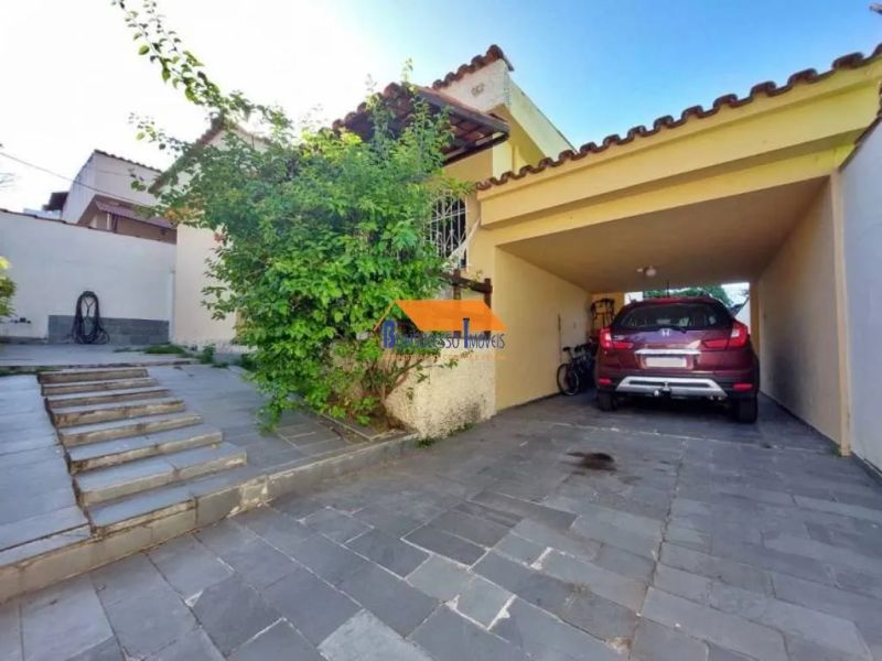 Casa com 3 quartos — Floramar, Belo Horizonte