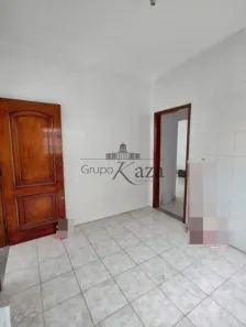 Casa com 6 Quartos à venda, 145m² no Centro, São José dos Campos