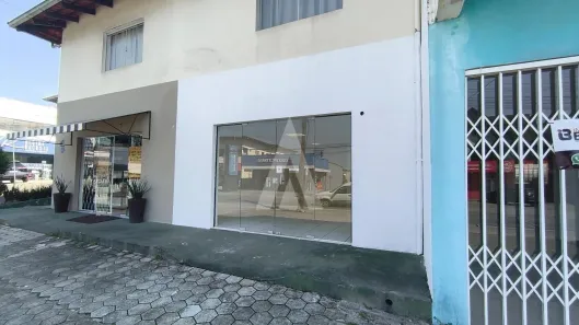 Ponto Comercial para alugar, 50m² no Iririú, Joinville