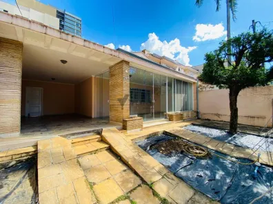 Imóvel Comercial com 4 Quartos para alugar, 267m² no Cambuí, Campinas