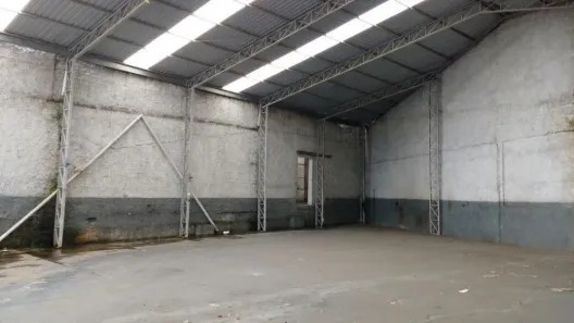 Galpão/Depósito/Armazém à venda, 2200m² no Casa Branca, Santo André