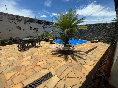 Casa com 4 Quartos à venda, 240m² no Brasil, Uberlândia