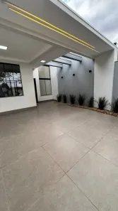 Casa com 3 Quartos à venda, 84m² no Parque Hortência, Maringá