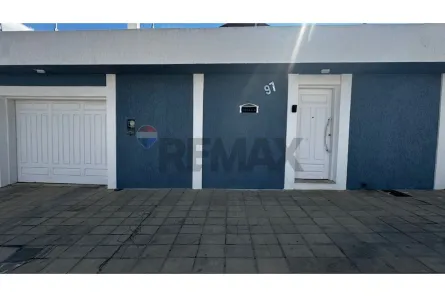 Casa com 5 Quartos à venda, 267m² no Centro, Vitória da Conquista