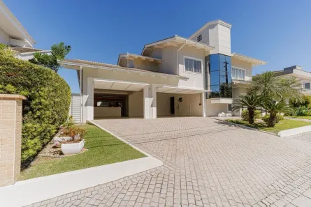 Casa de Condomínio com 6 Quartos à venda, 396m² no Boa Vista, Joinville