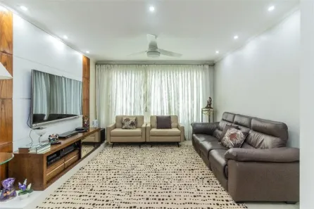 Sobrado com 4 Quartos à venda, 220m² no Água Fria, São Paulo