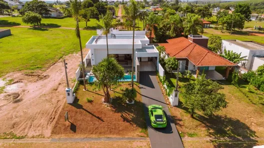 Casa de Condomínio com 3 Quartos à venda, 168m² no , Pardinho