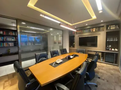 Sala Comercial para venda ou aluguel, 174m² no Vila São Francisco (Zona Sul), São Paulo