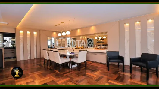 Apartamento com 3 Quartos à venda, 203m² no Mossunguê, Curitiba