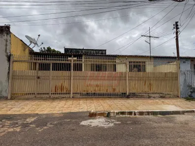 Casa com 5 Quartos à venda, 188m² no Taguatinga Norte, Brasília