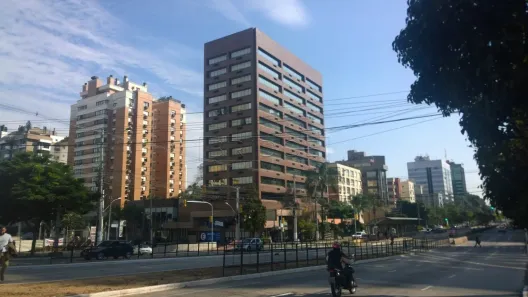 Sala Comercial para alugar, 381m² no Boa Vista, Porto Alegre