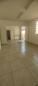 Imóvel Comercial com 4 Quartos para alugar, 240m² no Zona Central, Rio Claro