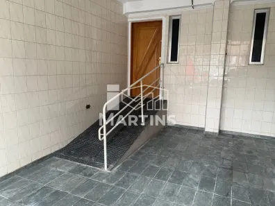 Casa com 2 Quartos para alugar, 80m² no Parque Industrial das Oliveiras, Taboão da Serra