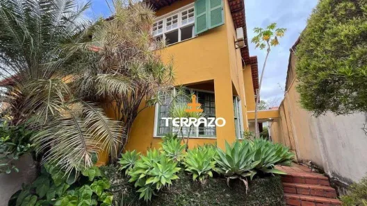 Casa com 4 Quartos à venda, 300m² no Jardim Belvedere, Volta Redonda
