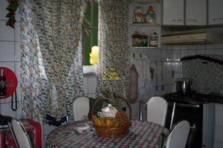 Casa com 6 Quartos à venda, 300m² no Vila Isabel, Rio de Janeiro