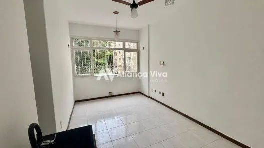 Apartamento com 2 Quartos à venda, 85m² no Copacabana, Rio de Janeiro