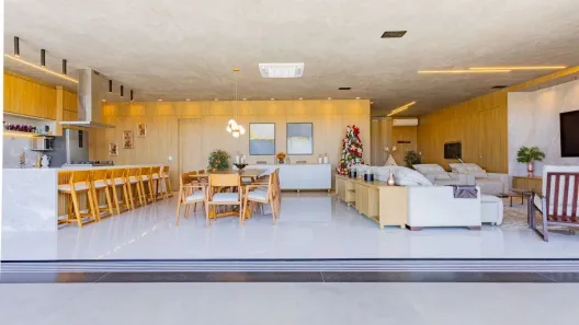 Fazenda/Sítio com 4 Quartos à venda, 420m² no Condomínio Águas da Serra, Hidrolândia