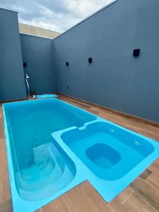 Casa com 3 Quartos para alugar, 220m² no Pico do Amor, Cuiabá