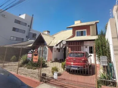 Casa com 3 Quartos à venda, 147m² no Pagani, Palhoça