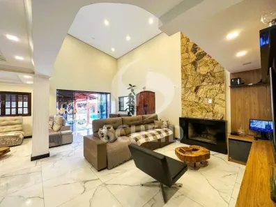 Casa com 4 Quartos à venda, 247m² no Interlagos, São Paulo