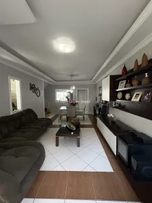 Casa com 3 Quartos à venda, 200m² no Jardim Belvedere, Volta Redonda