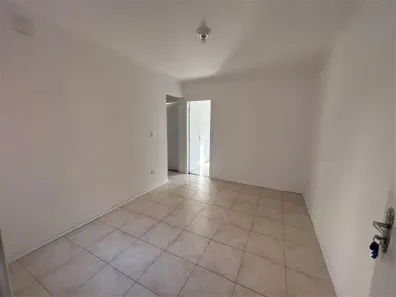 Apartamento com 2 Quartos para alugar, 49m² no Guaianazes, São Paulo