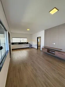 Casa com 3 Quartos para alugar, 107m² no Jardim Brasil, Americana