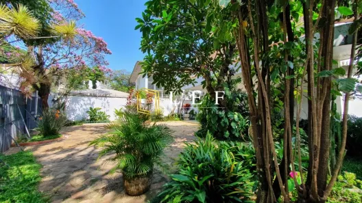 Casa com 5 Quartos à venda, 600m² no Pacaembu, São Paulo