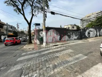 Lote/Terreno à venda, 354m² no Vila Madalena, São Paulo