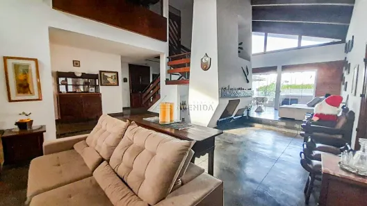 Casa com 6 Quartos para venda ou aluguel, 400m² no Quebec, Londrina